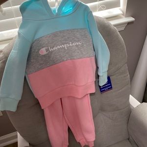 Baby girl Champion outfit